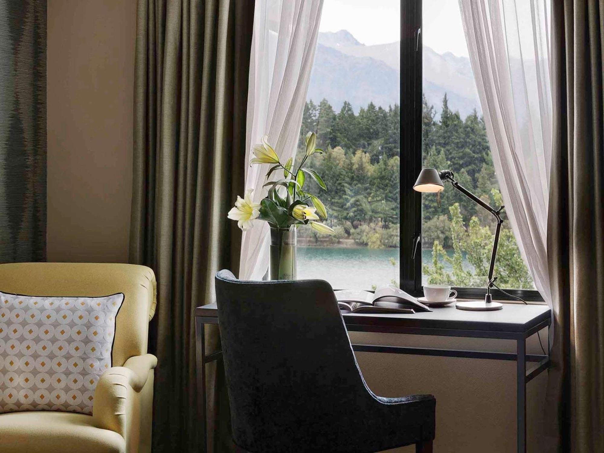 Hotel St Moritz Queenstown - Mgallery By Sofitel Extérieur photo A room at The Lodge at Blue Sky